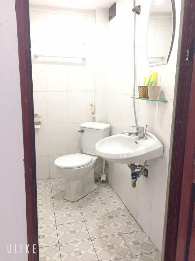 Thuc At 3Am Hostel Hanoi Bagian luar foto