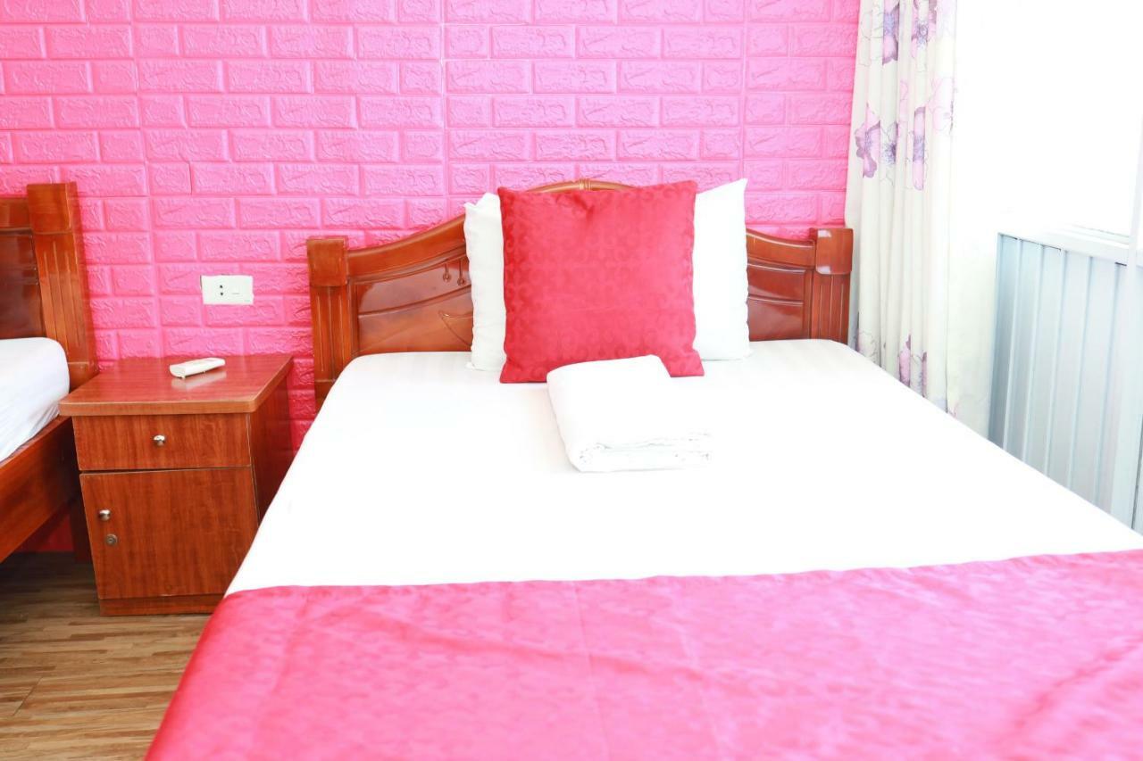 Thuc At 3Am Hostel Hanoi Bagian luar foto